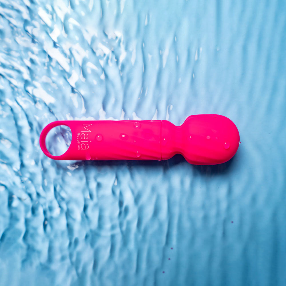Maia DOLLY - - 12.7 cm USB Rechargeable Massage Wand