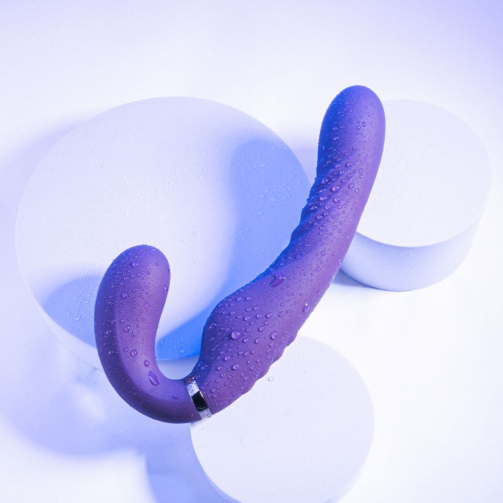Evolved SHARE THE LOVE - 22.9 cm USB Rechargeable Inflatable Strapless Strap-On