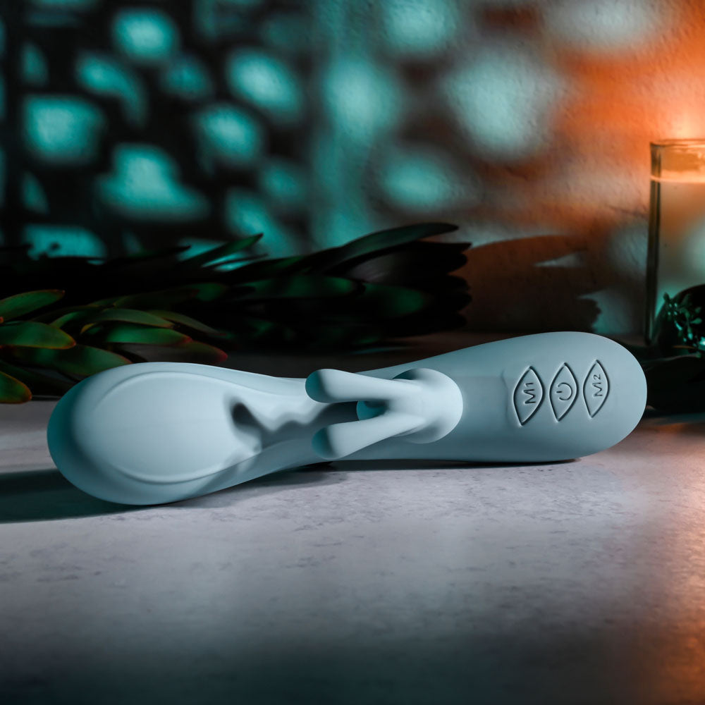 Evolved BOSS BUNNY - Baby 20.1 cm USB Rechargeable Rabbit Vibrator