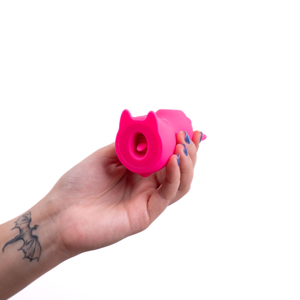 Maia HUNNI - USB Rechargeable Sucking, Licking & Vibrating Stimulator