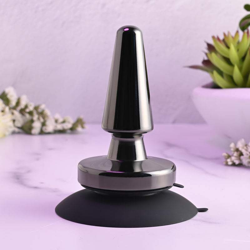 Evolved BEGINNER METAL PLUG - Black  11.2 cm USB Rechargeable Vibrating Butt Plug