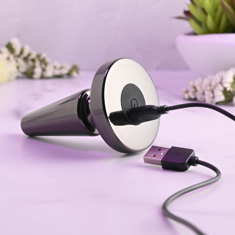 Evolved BEGINNER METAL PLUG - Black  11.2 cm USB Rechargeable Vibrating Butt Plug