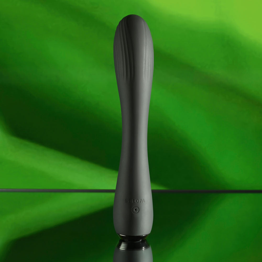 Selopa MIDNIGHT MAGIC -  20.2 cm USB Rechargeable Vibrator